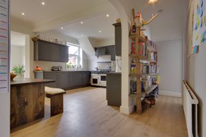 Inner Hallway- click for photo gallery